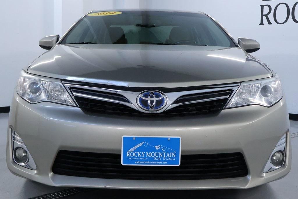 used 2014 Toyota Camry Hybrid car, priced at $12,498