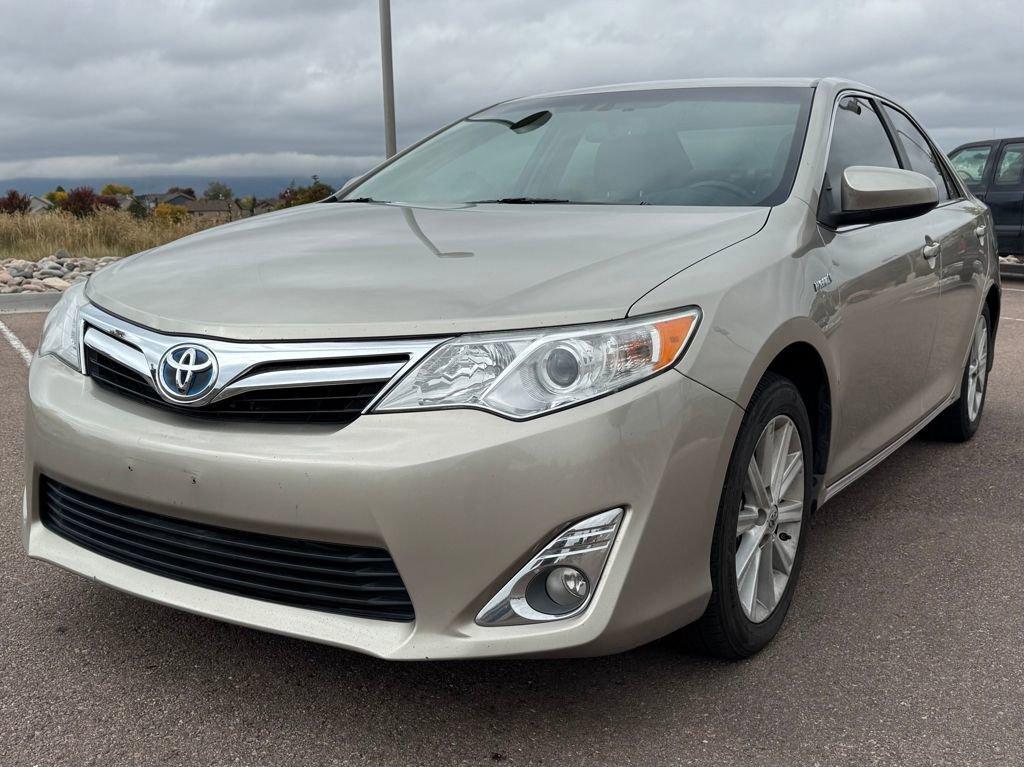 used 2014 Toyota Camry Hybrid car, priced at $13,998