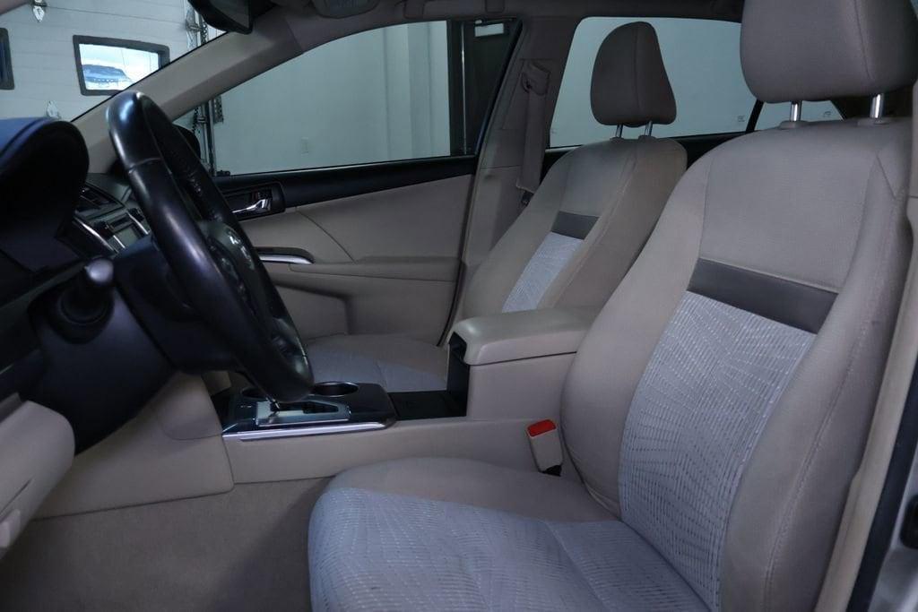 used 2014 Toyota Camry Hybrid car, priced at $12,498