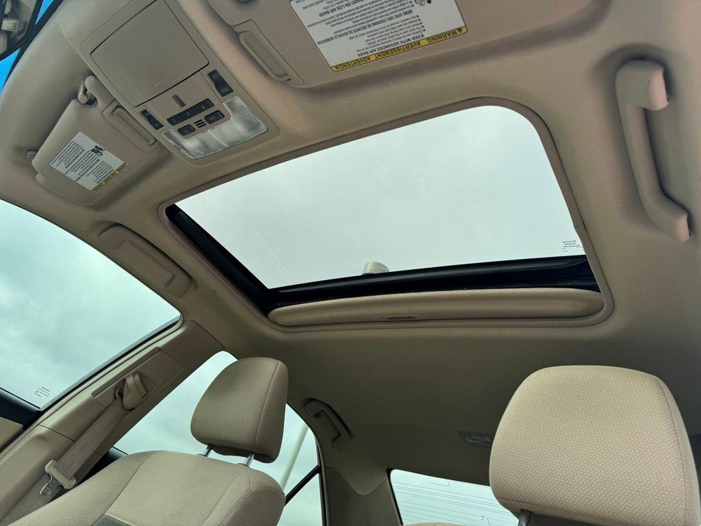 used 2014 Toyota Camry Hybrid car, priced at $13,998