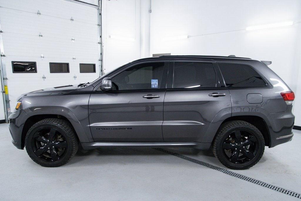 used 2016 Jeep Grand Cherokee car, priced at $19,500