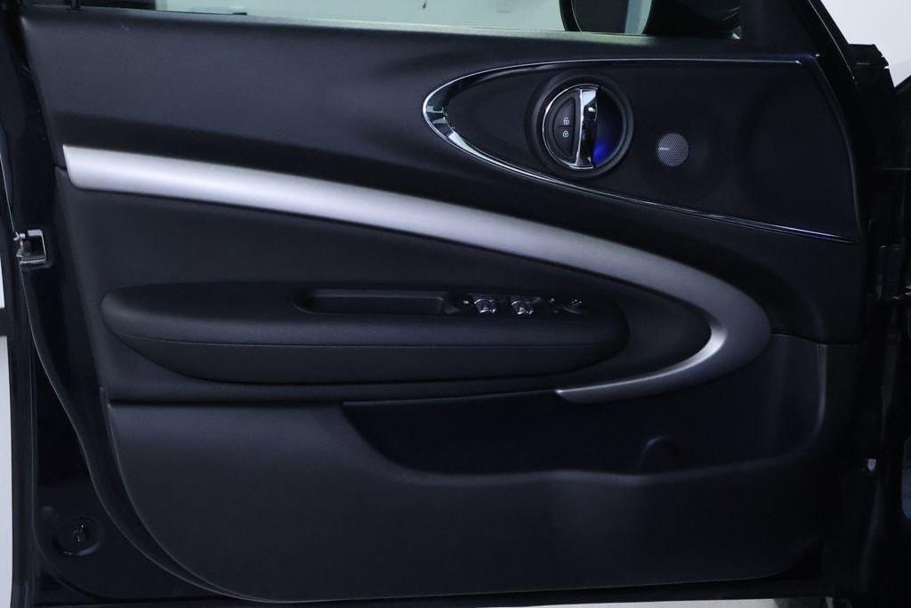 used 2022 MINI Clubman car, priced at $22,498