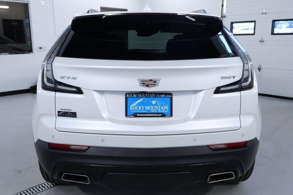 used 2021 Cadillac XT4 car, priced at $30,589