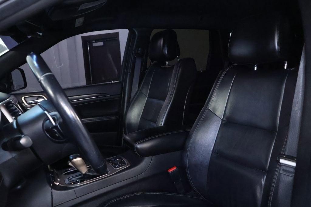 used 2016 Jeep Grand Cherokee car, priced at $9,998