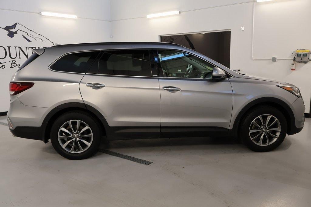 used 2019 Hyundai Santa Fe XL car, priced at $21,995