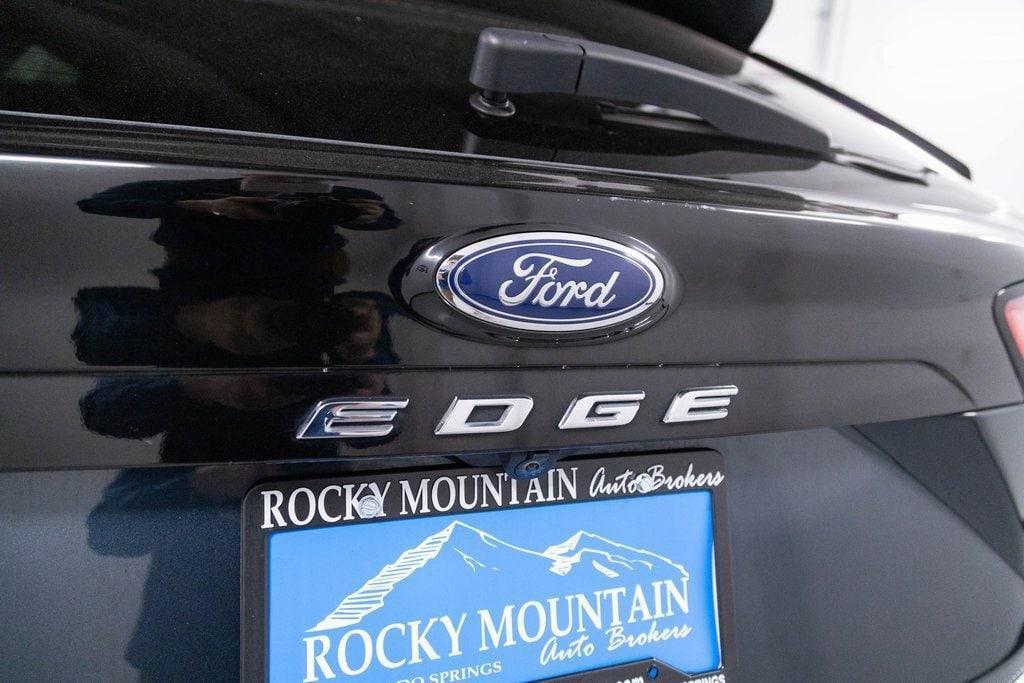 used 2022 Ford Edge car, priced at $18,988