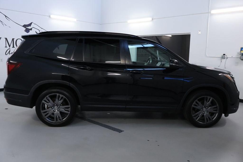 used 2022 Honda Pilot car, priced at $28,998