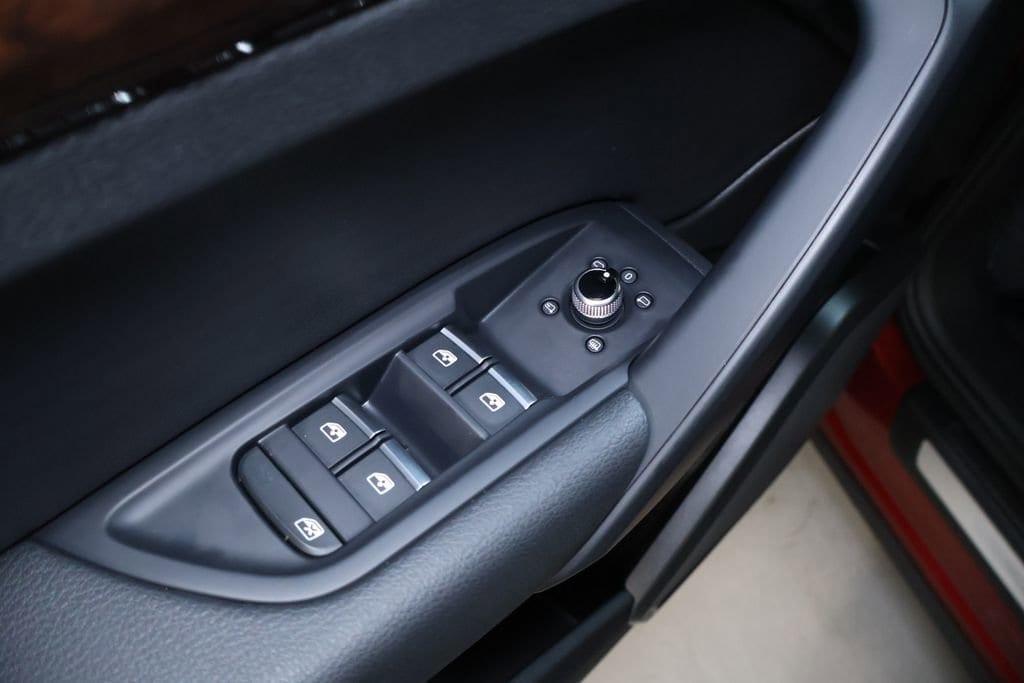 used 2018 Audi Q5 car, priced at $21,497