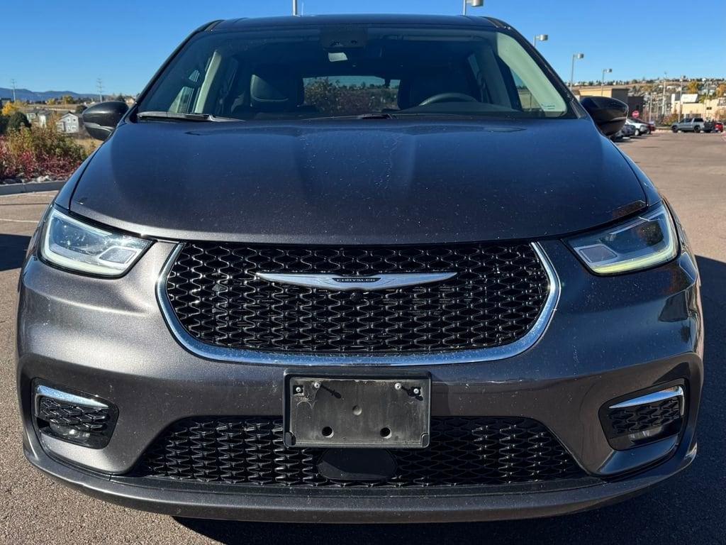used 2023 Chrysler Pacifica Hybrid car, priced at $24,998