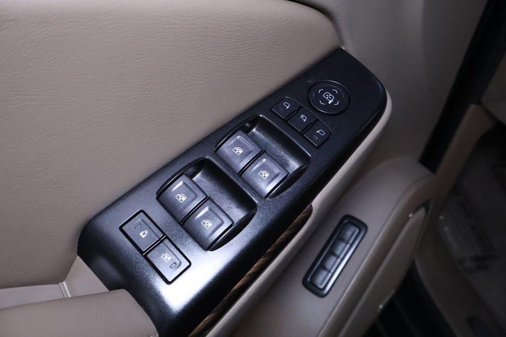 used 2019 GMC Yukon car, priced at $28,999