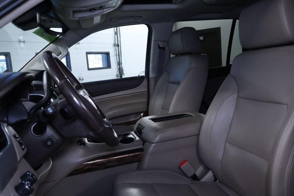 used 2019 GMC Yukon car, priced at $28,999