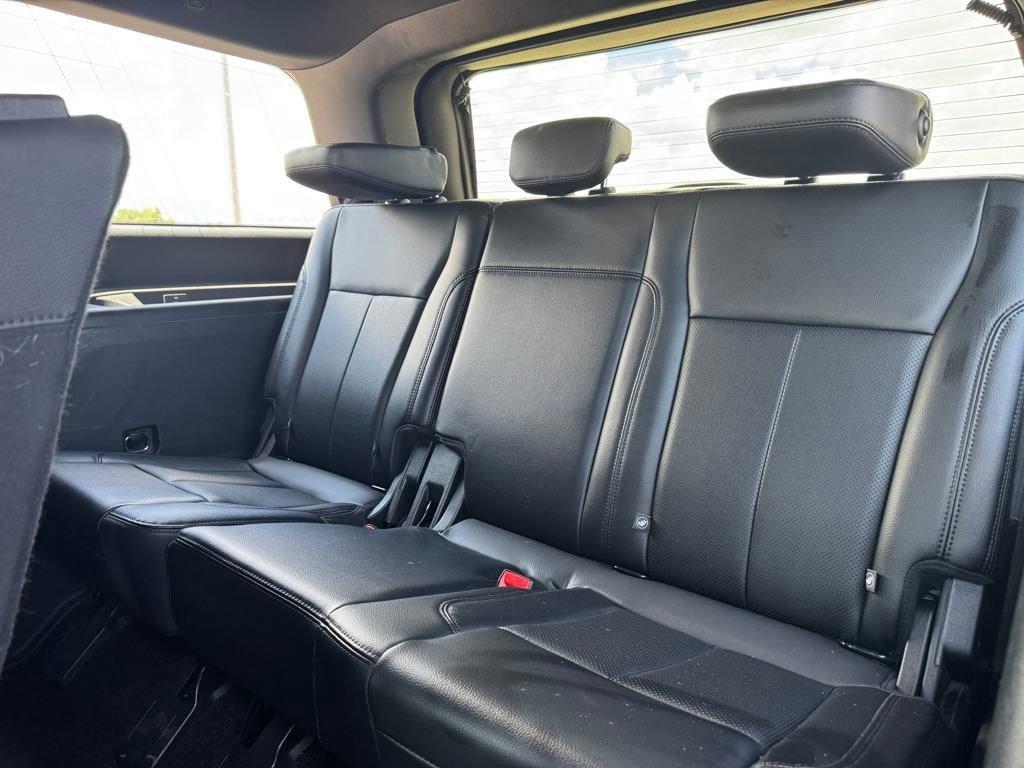 used 2019 Ford Expedition car, priced at $31,998