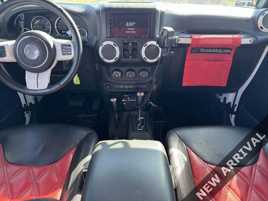 used 2015 Jeep Wrangler Unlimited car, priced at $21,200