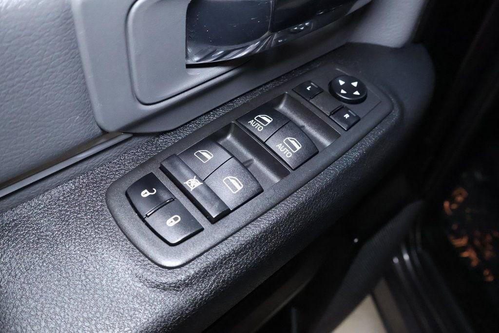 used 2022 Ram 1500 Classic car, priced at $27,988