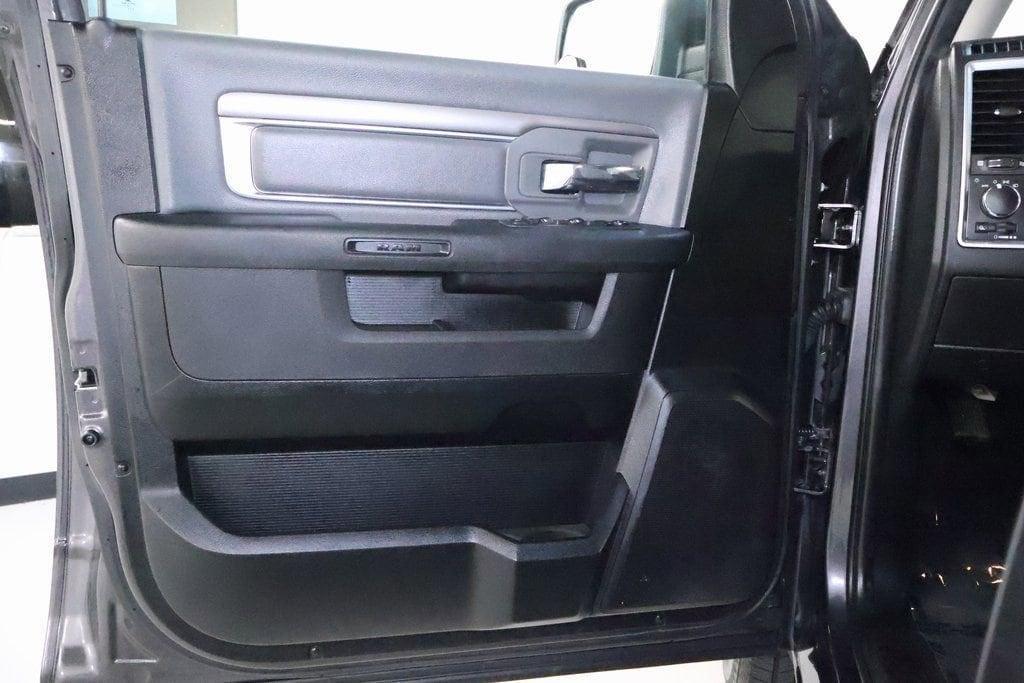 used 2022 Ram 1500 Classic car, priced at $27,988