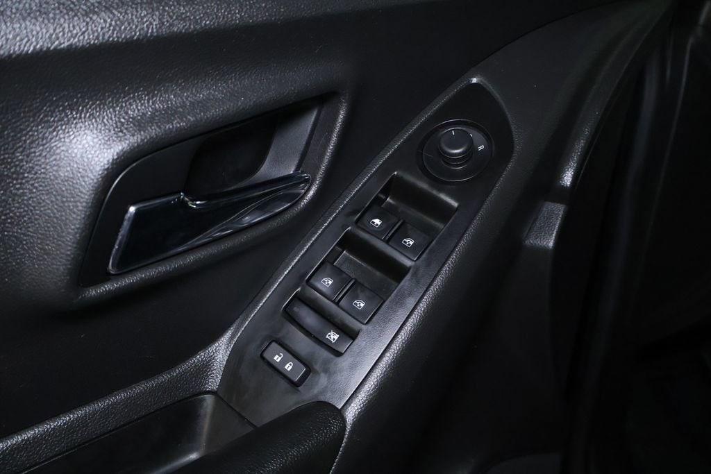 used 2021 Chevrolet Trax car, priced at $14,498