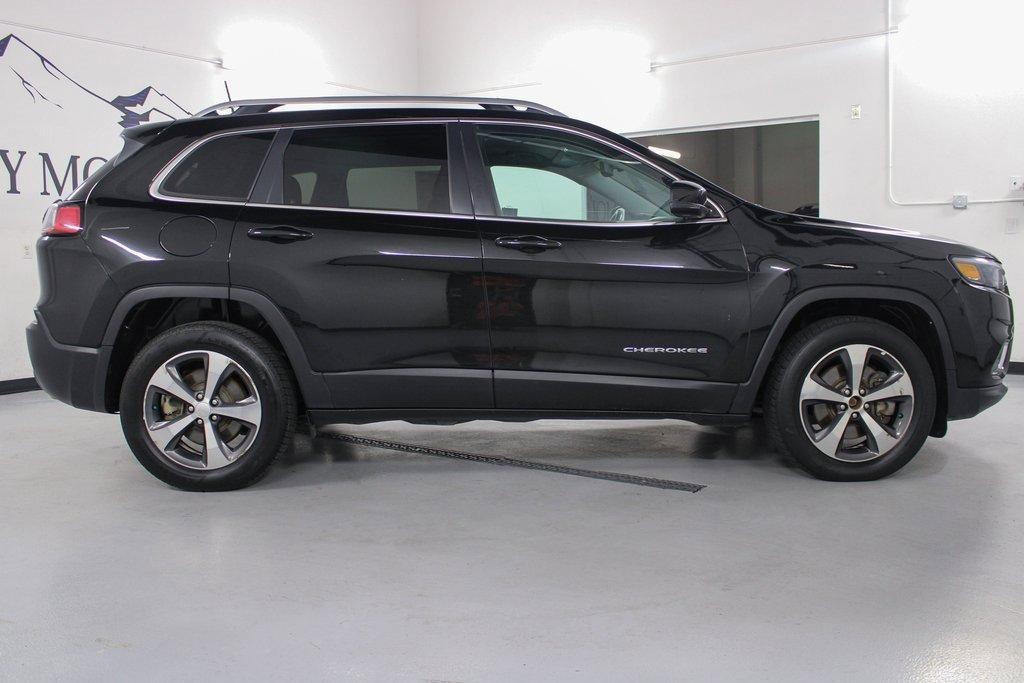 used 2019 Jeep Cherokee car, priced at $19,999