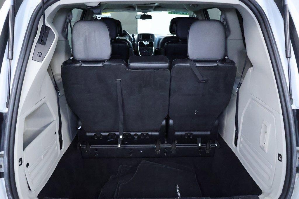 used 2014 Chrysler Town & Country car, priced at $9,399