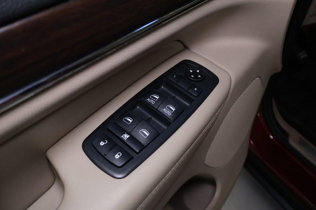 used 2014 Jeep Grand Cherokee car, priced at $13,998