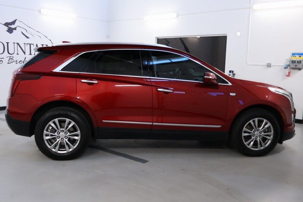 used 2022 Cadillac XT5 car, priced at $31,995