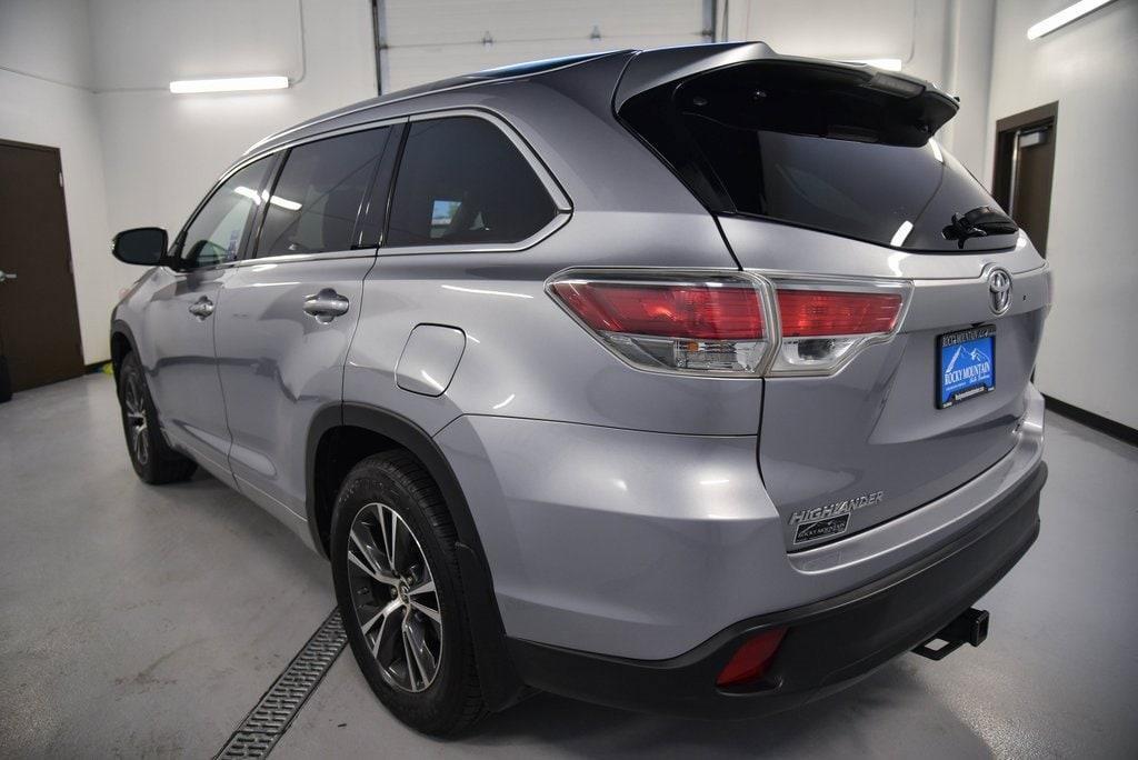 used 2016 Toyota Highlander car, priced at $19,593