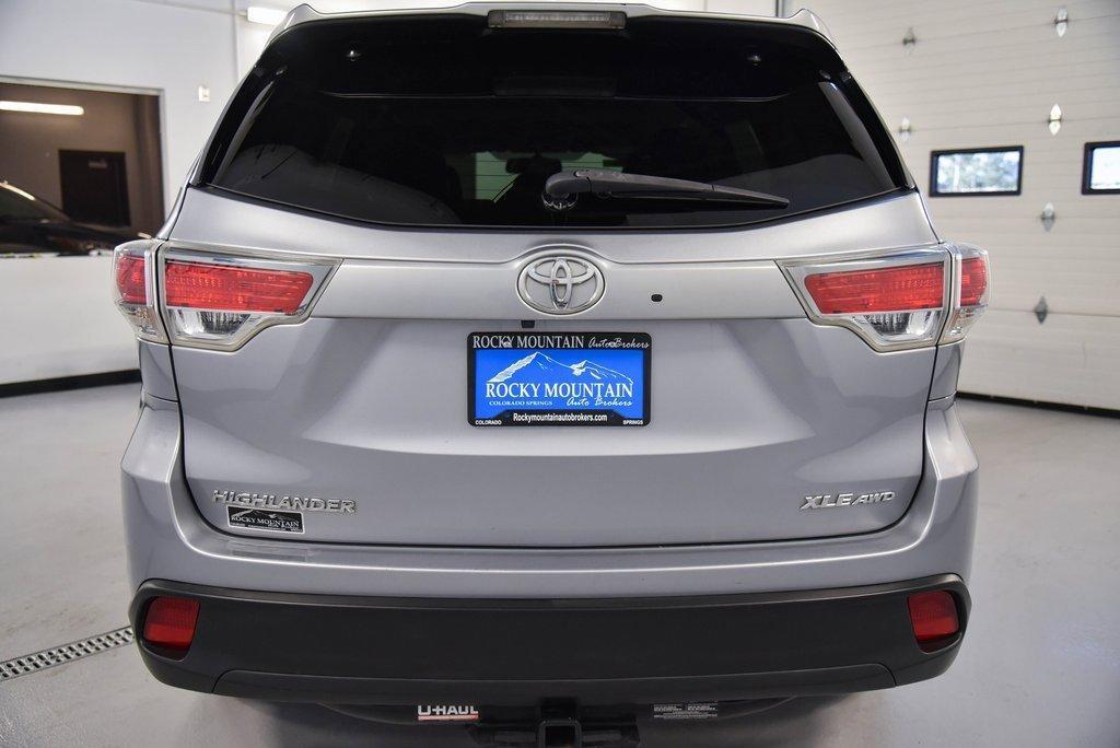 used 2016 Toyota Highlander car, priced at $19,593