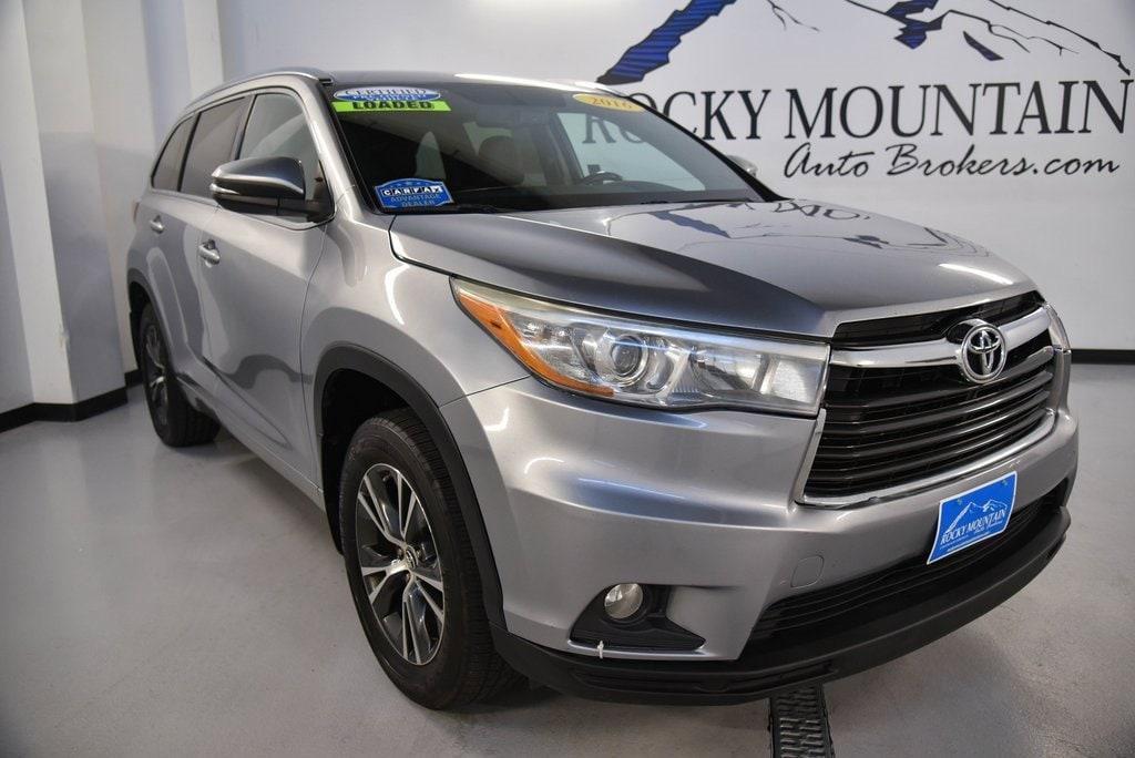 used 2016 Toyota Highlander car, priced at $19,593