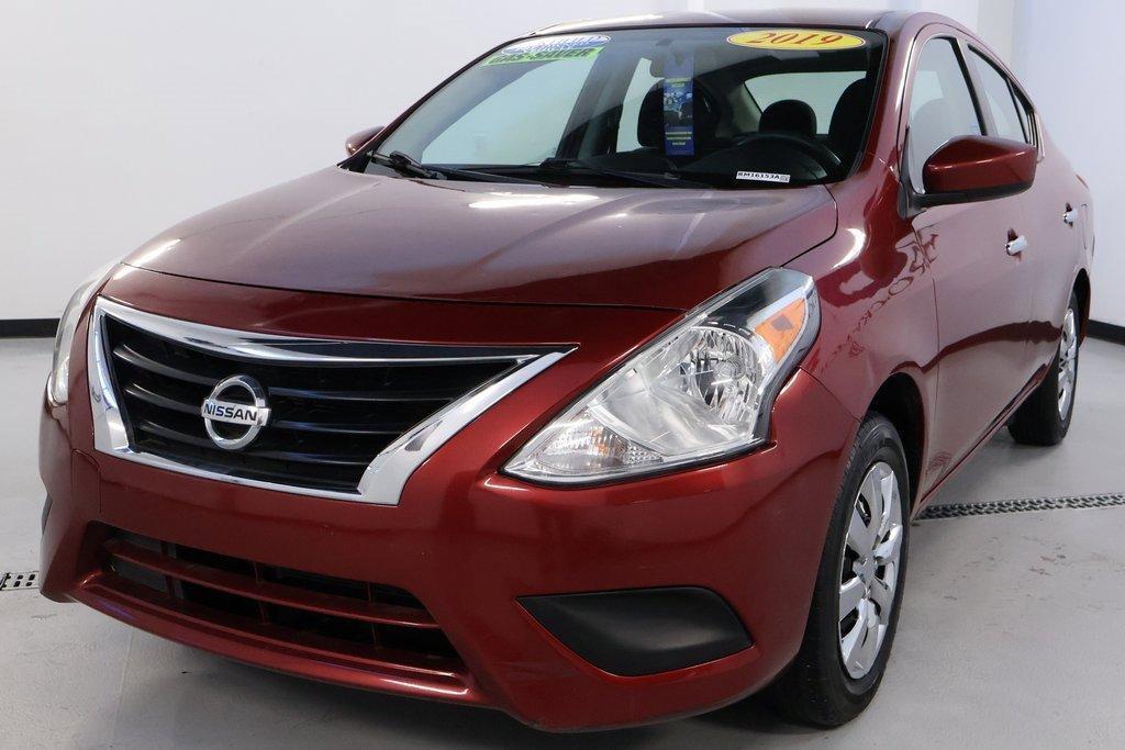 used 2019 Nissan Versa car