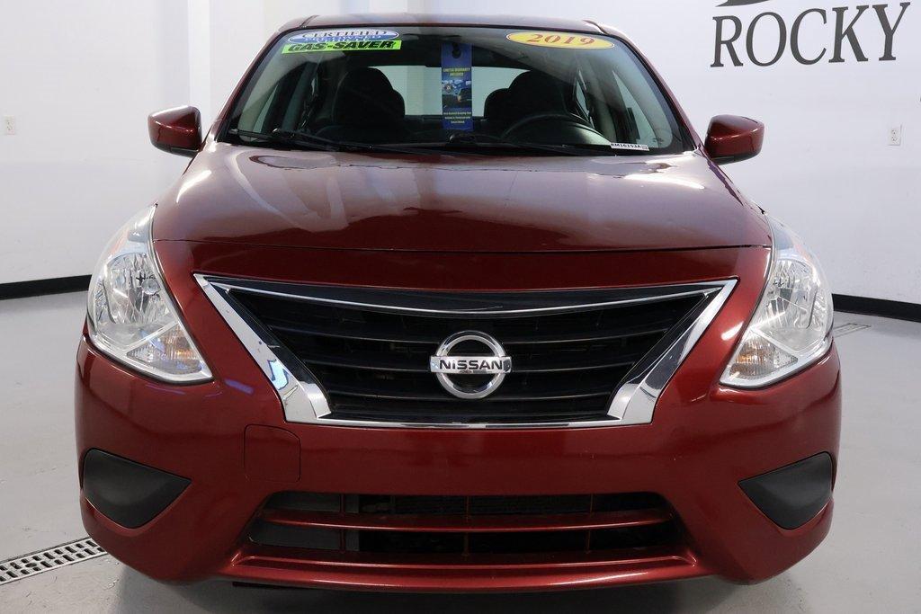 used 2019 Nissan Versa car