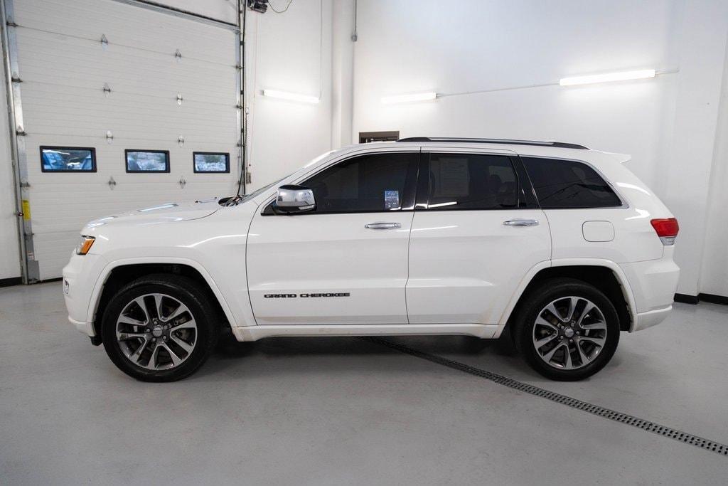 used 2017 Jeep Grand Cherokee car, priced at $21,040