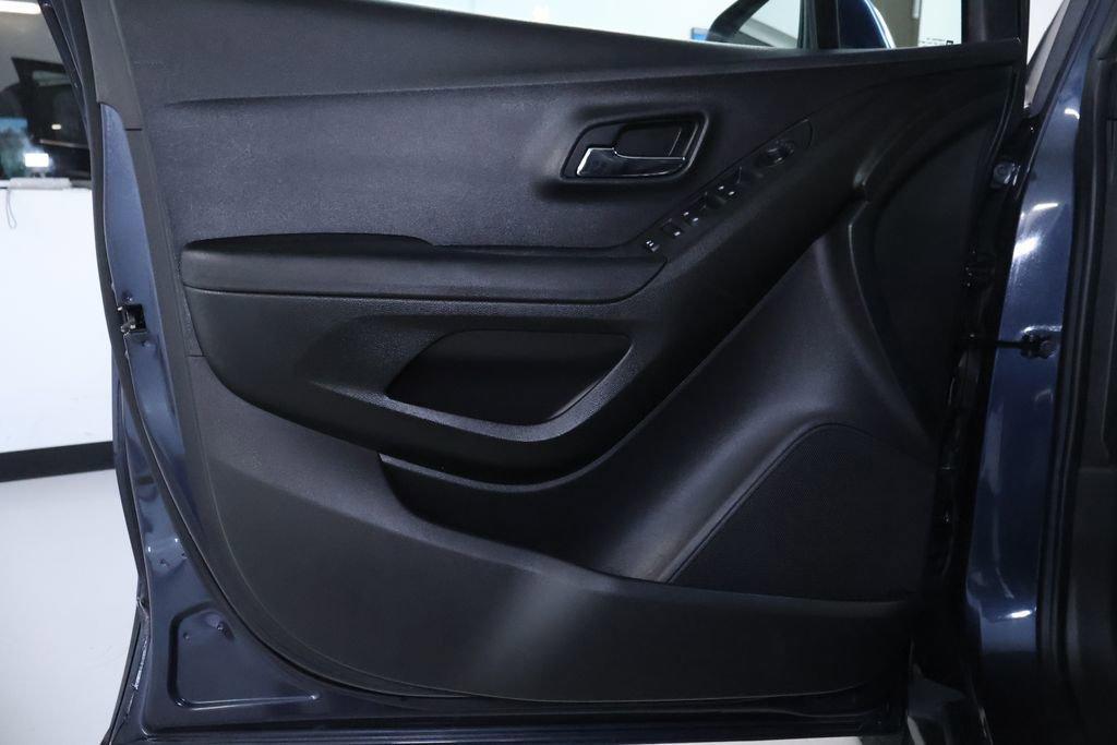 used 2019 Chevrolet Trax car, priced at $13,998