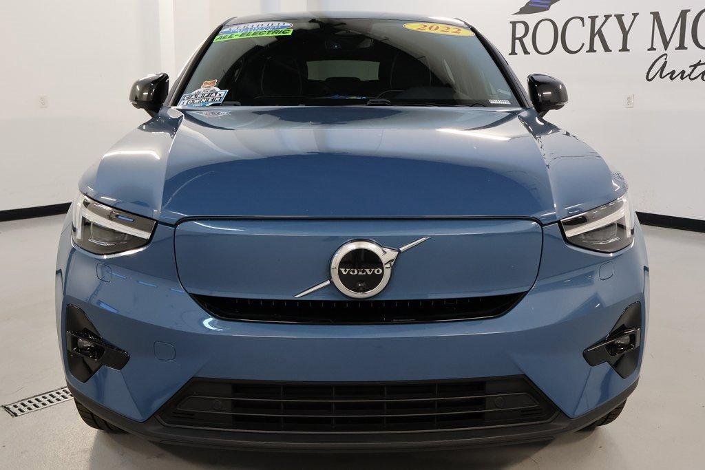 used 2022 Volvo C40 Recharge Pure Electric car, priced at $26,000