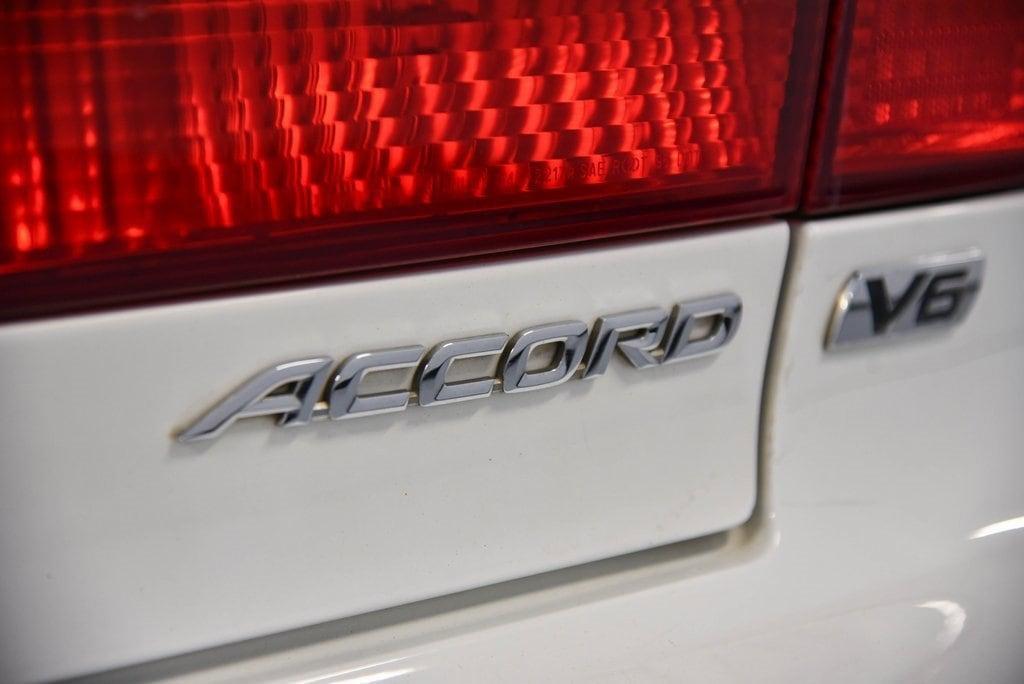 used 2000 Honda Accord car, priced at $5,295