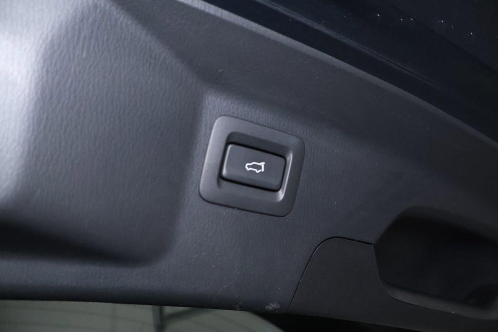used 2023 Mazda CX-9 car, priced at $27,998