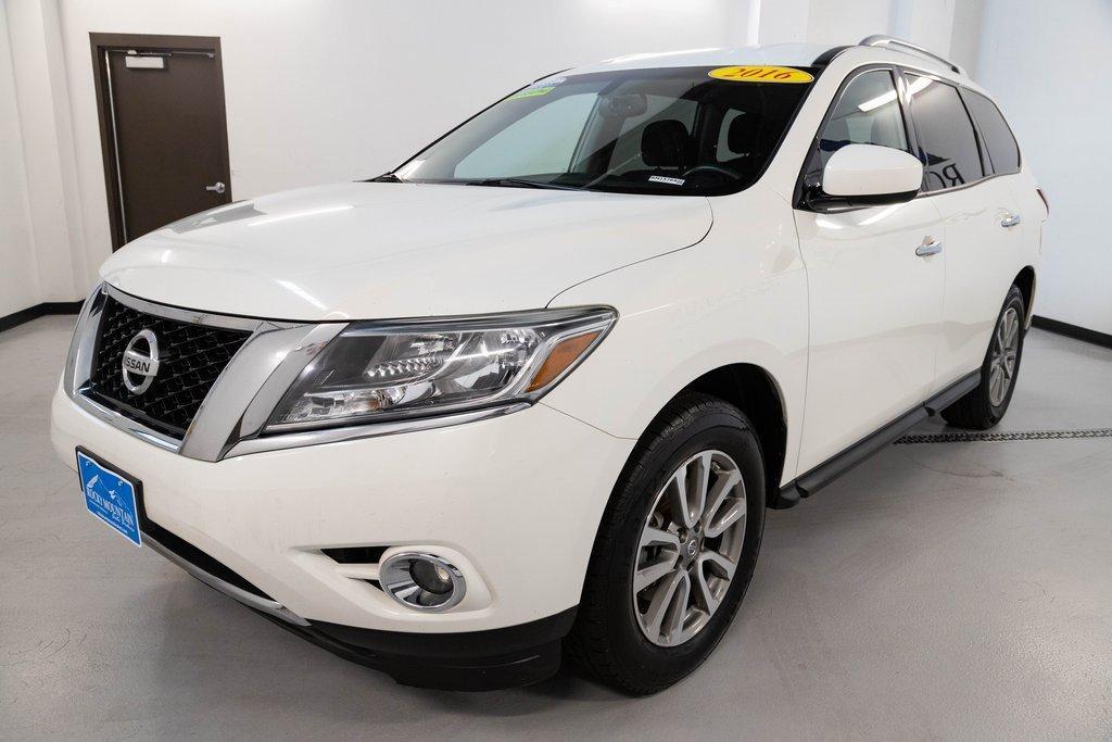 used 2016 Nissan Pathfinder car, priced at $12,199