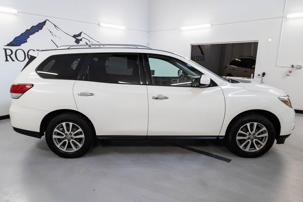 used 2016 Nissan Pathfinder car, priced at $12,199