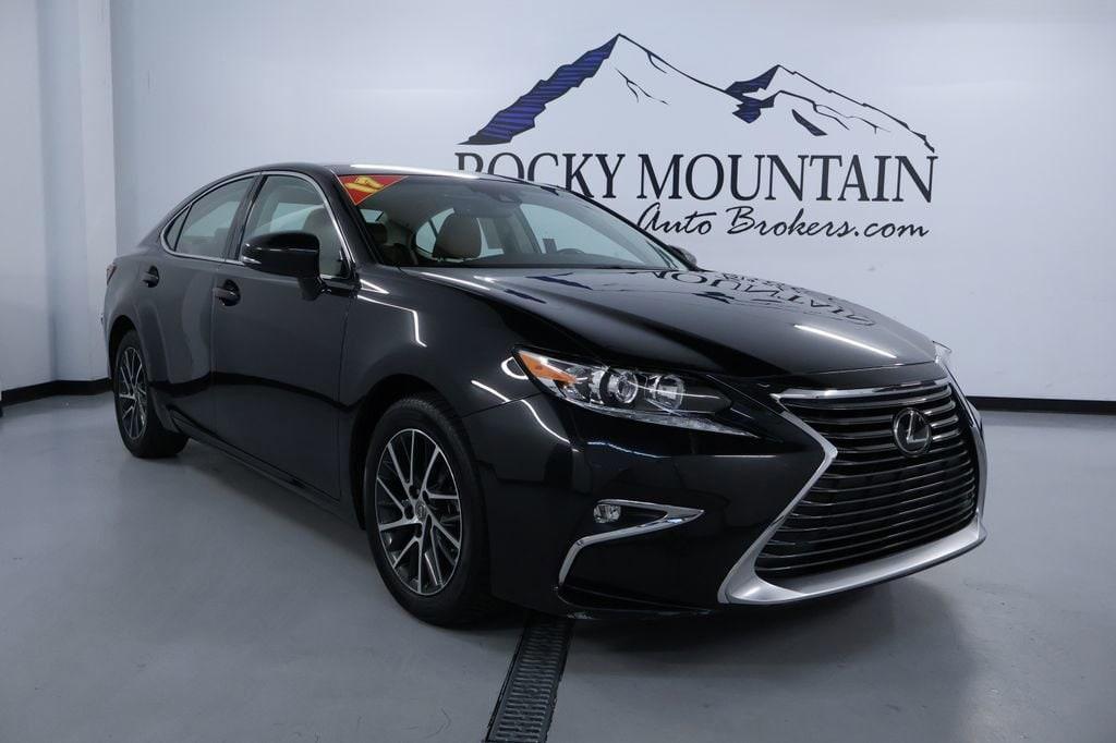 used 2017 Lexus ES 350 car, priced at $23,606