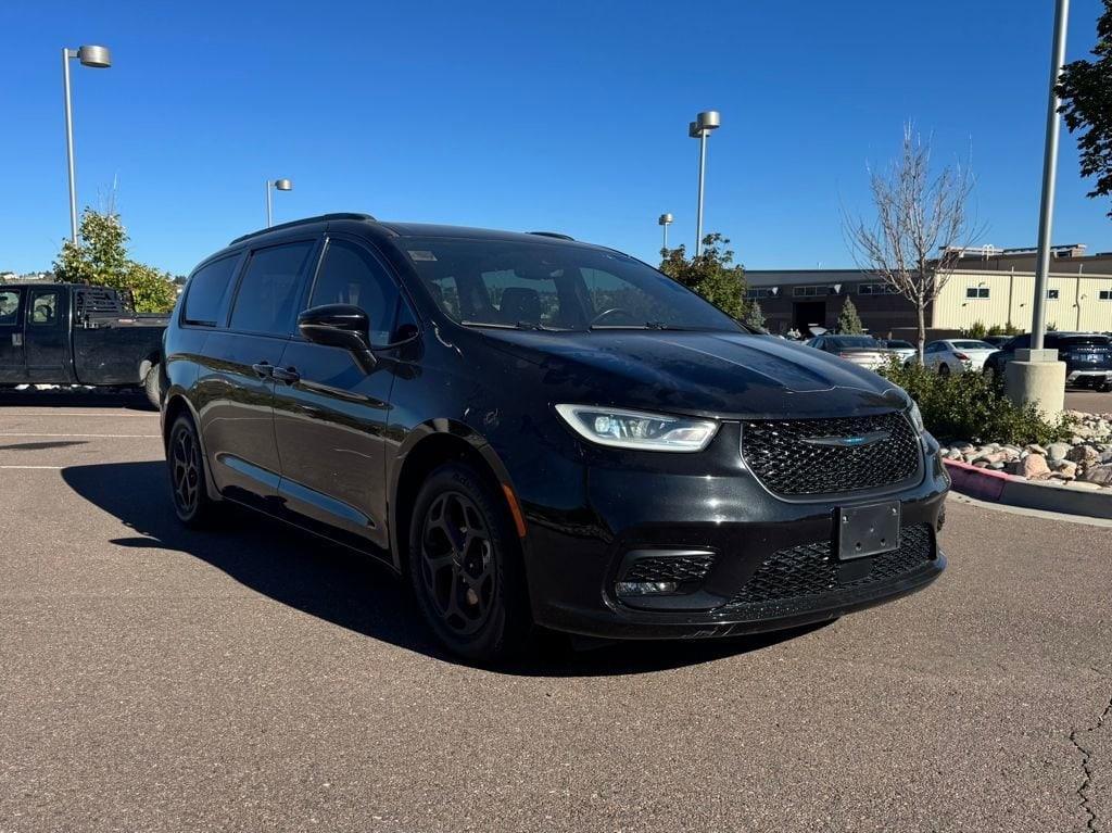 used 2021 Chrysler Pacifica Hybrid car, priced at $24,756
