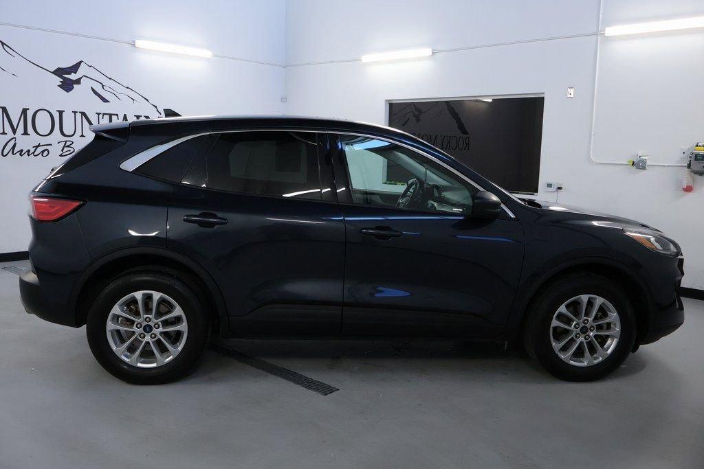 used 2022 Ford Escape car, priced at $18,999