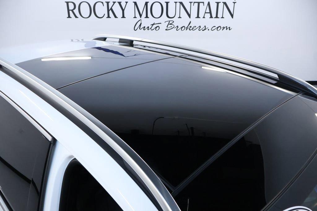used 2021 Mercedes-Benz GLB 250 car, priced at $29,999