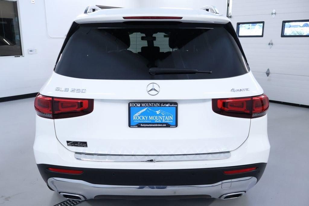 used 2021 Mercedes-Benz GLB 250 car, priced at $26,898