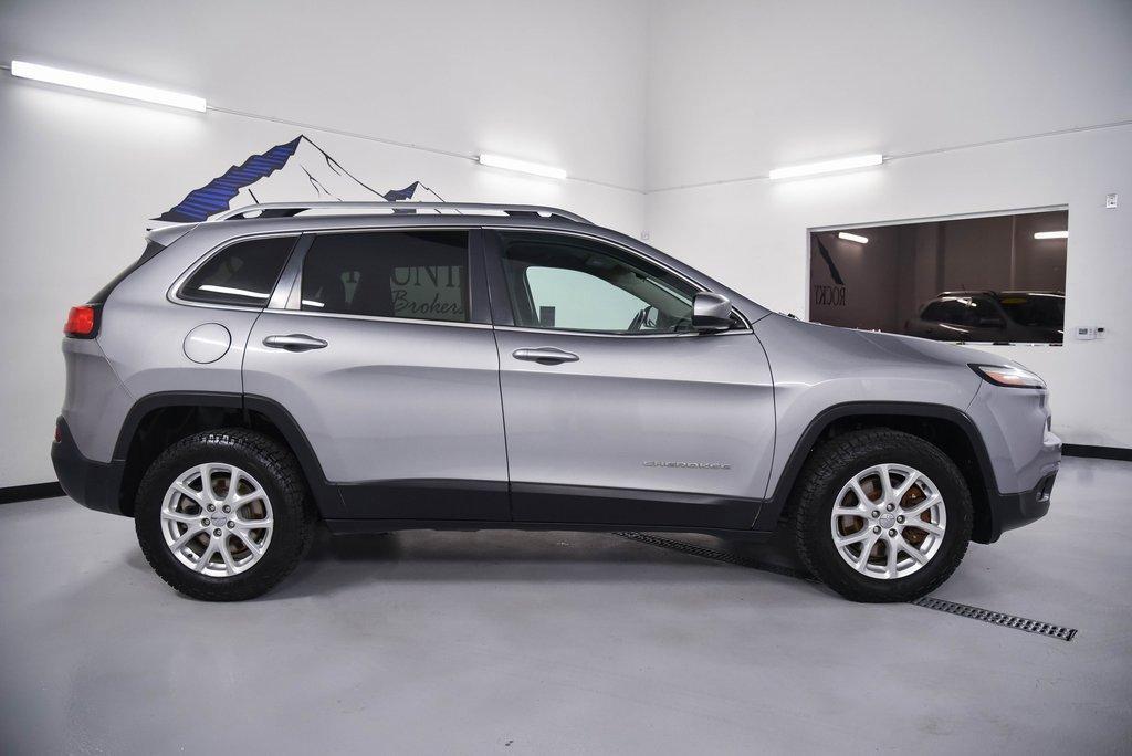 used 2014 Jeep Cherokee car, priced at $7,900