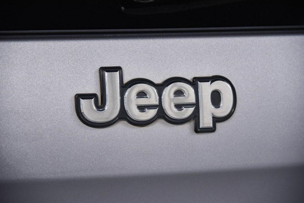 used 2014 Jeep Cherokee car, priced at $7,900