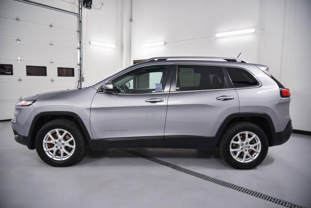 used 2014 Jeep Cherokee car, priced at $7,900