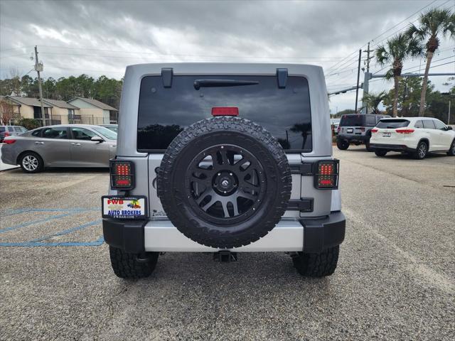 used 2015 Jeep Wrangler Unlimited car, priced at $21,995