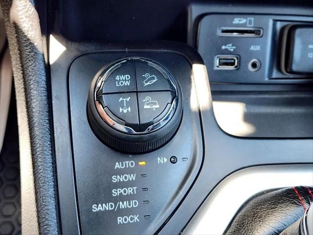 used 2017 Jeep Cherokee car, priced at $16,995