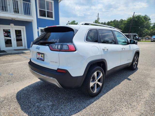 used 2019 Jeep Cherokee car, priced at $13,995