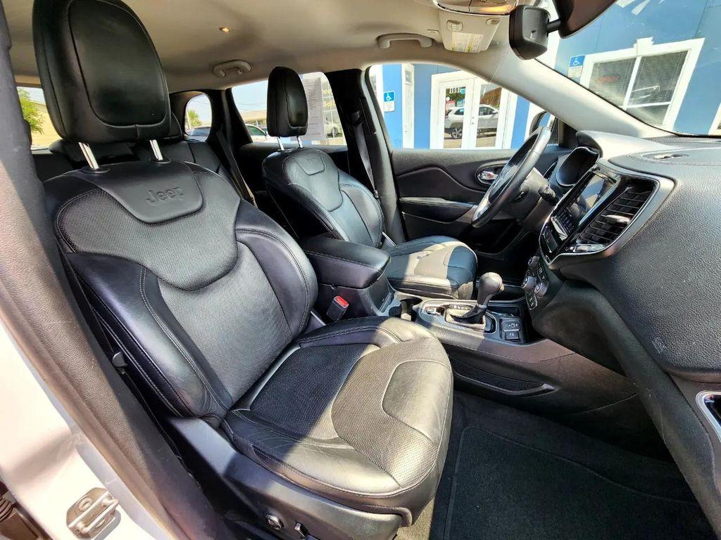 used 2019 Jeep Cherokee car, priced at $12,413