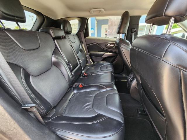 used 2019 Jeep Cherokee car, priced at $13,995