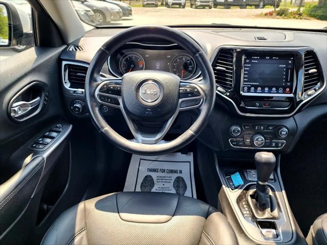used 2019 Jeep Cherokee car, priced at $13,395